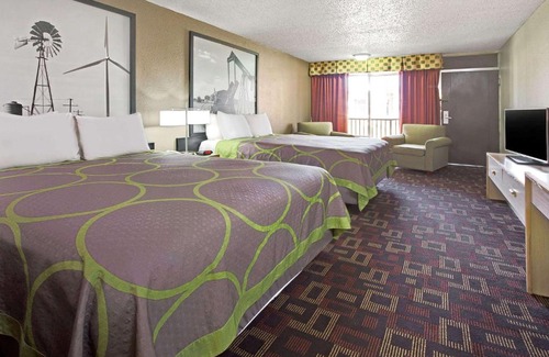 Norman Hotel | Super 8 by Wyndham Norman
