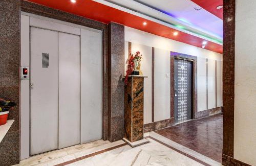 Kolkata Hotel | Super Collection O Raj Guest House Near Kolkata Airport