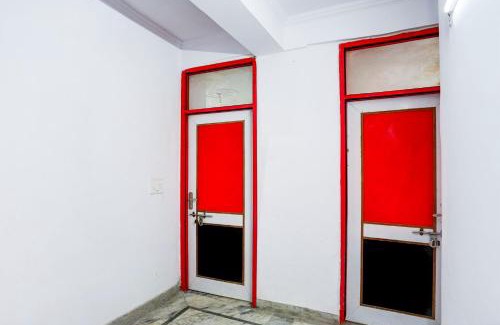 Sector 18 Hotel | Super Hotel O Maharaja Near By Vinayak Hospital Gali No-5