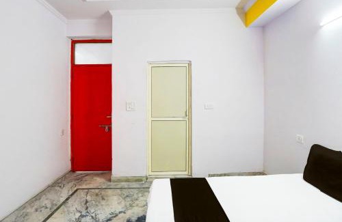 Sector 18 Hotel | Super Hotel O Maharaja Near By Vinayak Hospital Gali No-5