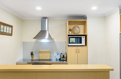 Eden Terrace Apartment | Superb 2BR Aprt in Central City - Wifi