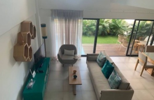Tamarin Apartment | Superb apartment with swimming pool in residence