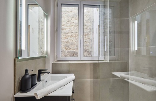 Quartier du Gros-Caillou Apartment | Superb & New Studio Eiffel Tower