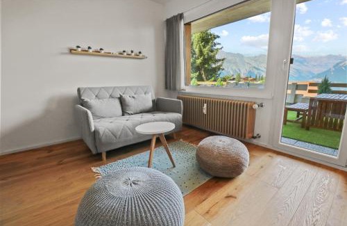 Saint-Pierre-de-Clages Apartment | Superbe appartement avec piscine