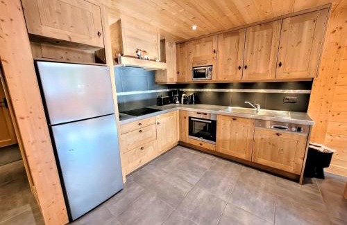 Les Gets Apartment | Superbe T3 + cabine au centre des Gets, proche pistes, 7 pers, 4⭐, Wifi, équipements complets - FR-1-598-83