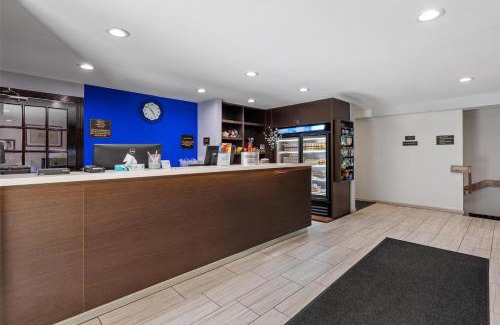 Mammoth Lakes Hotel | SureStay Plus Hotel by Best Western Mammoth Lakes