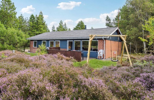 Kongsmark House | Surrounded by the idyllic heathland of Kongmark, this attractive holiday home welcomes you.