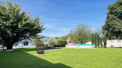 Mauren House | SusaLie