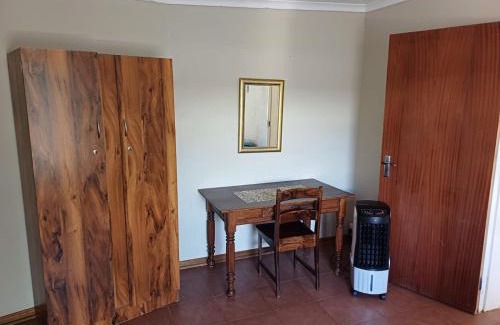 Kimberley Apartment | Susanna's Self catering 2 bedroom apartment