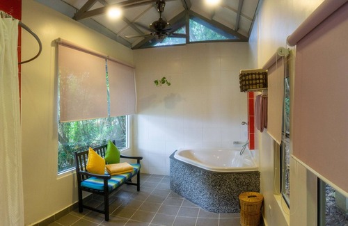 Manukan Island Resort | Sutera Sanctuary Lodges at Manukan Island