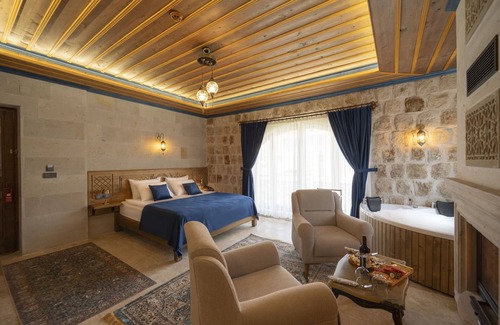 Uchisar Hotel | Sv Valinor Stone House