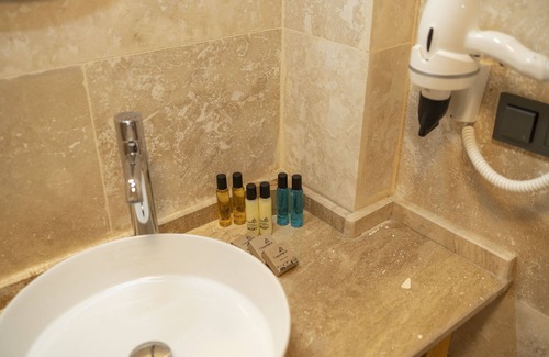 Uchisar Hotel | Sv Valinor Stone House