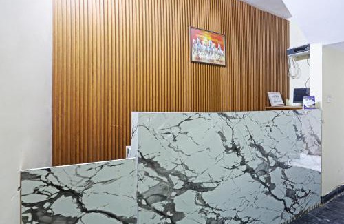 Delhi Hotel | Swastik residency Laxmi Nagar by Twamev
