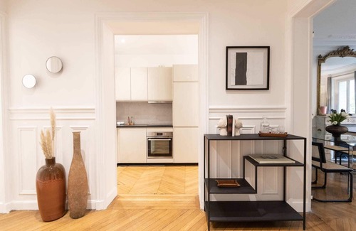 Faubourg-du-Roule Apartment | Sweett | Wagram Suite I