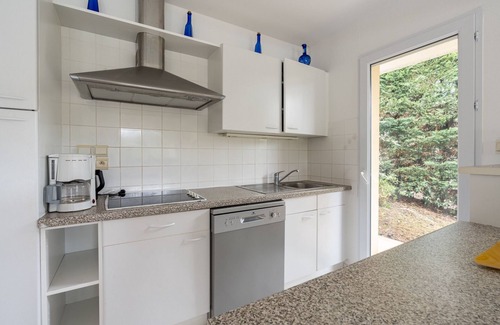 Lacanau-Ocean Ski Chalet | Swimming pool villa for 8 in Lacanau