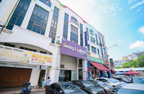 Kuala Lumpur Hotel | Swing & Pillows - KL Kuchai Lama