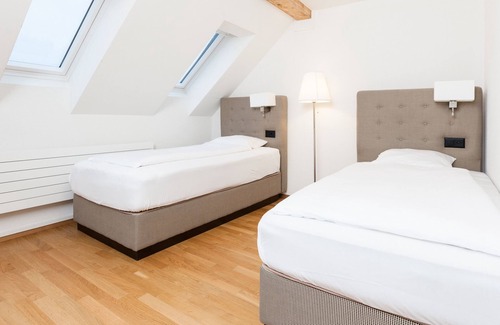 Gewerbeschule House | Swiss Star Longstreet