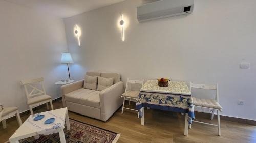 Tomicici Apartment | Symphony Tivat Apartment
