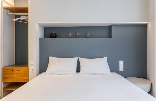 Athens City Centre Apartment | Syntagma Apartments by Olala Homes