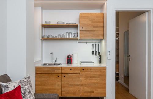 Athens City Centre Apartment | Syntagma Apartments by Olala Homes