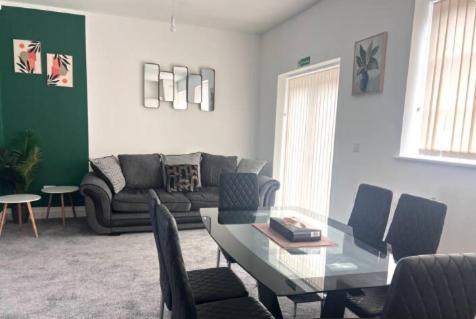 Leicester Apartment | Syster Properties Leicester LE3 Stay with Free Parking Peaceful Area at Sangha walk