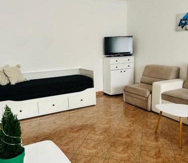 Hajduszoboszlo Apartment | Szabo Laszlo Apartman