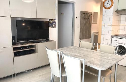 Cauterets Apartment | T2 +alcove, récent 4/5 pers. Parking. Balcon. Wifi
