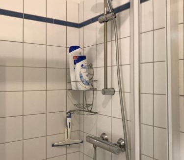 Cauterets Apartment | T2 +alcove, récent 4/5 pers. Parking. Balcon. Wifi