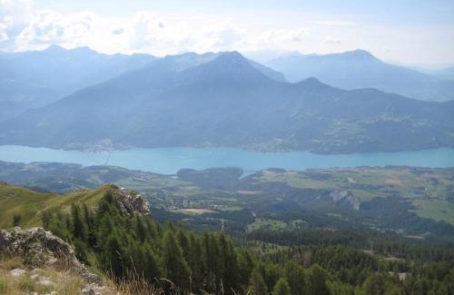 Savines-le-Lac Apartment | T2 avec vue sur le lac de Serre-Ponçon