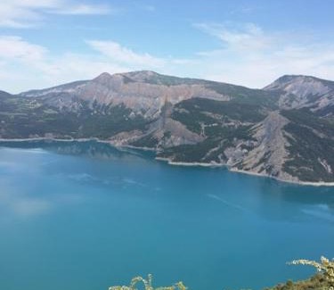 Savines-le-Lac Apartment | T2 avec vue sur le lac de Serre-Ponçon