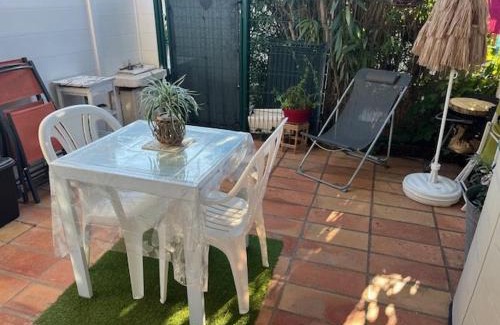 Cap d'Agde Apartment | T2 Cabine RdC - Près Plages, Animaux Bienvenus - FR-1-749-81