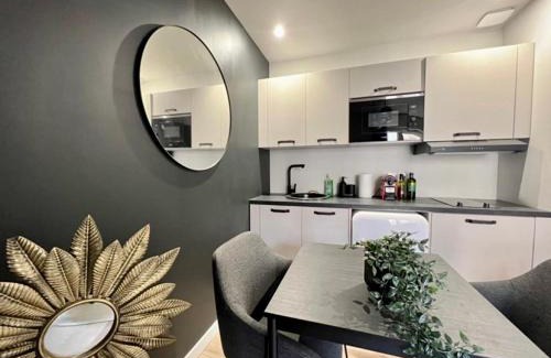 Compans-Caffarelli Apartment | T2 Hyper Centre