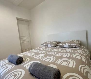 Pierre-Benite Apartment | T2 rénové à 15 min de Lyon