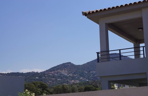 Monticello Apartment | T2 RESIDENCE PETRADORU IN ILE-ROUSSE CHARM COMFORT POOL