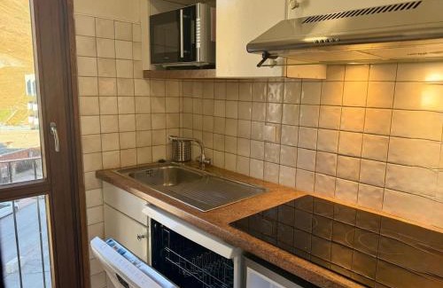 Val Claret Apartment | T2 Sud/Ouest, 100m des pistes, balcon, Wifi, animaux acceptés - FR-1-449-122
