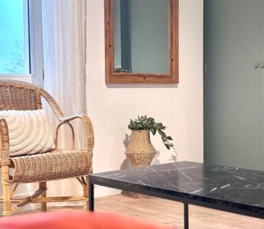 Castres Apartment | T3 l 65m 2 l Bright & Quiet