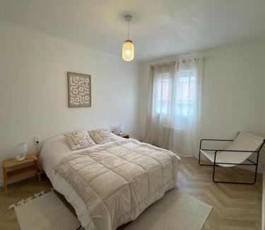 Saint-Assiscle Apartment | T3 proche toutes commodités