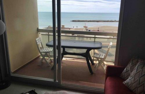 Valras-Plage Apartment | T3 vue exceptionnelle avec accès privé à la plage, wifi, clim - dansnotreappart-com -