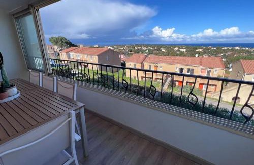 Marine de Saint Ambroggio Apartment | T4-80m2 superbe vue mer Sant Ambroggio