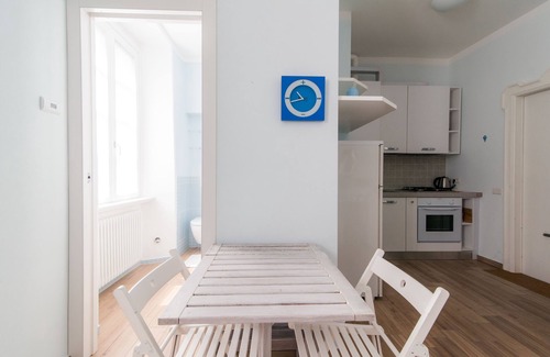 Como City Centre Apartment | Taaac Apartment
