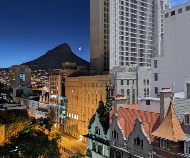 Cape Town City Centre Hotel | Taj Cape Town - Spacious 5 star luxury residence with kitchenette
