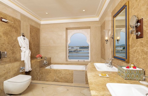 Udaipur City Centre Hotel | Taj Fateh Prakash Palace
