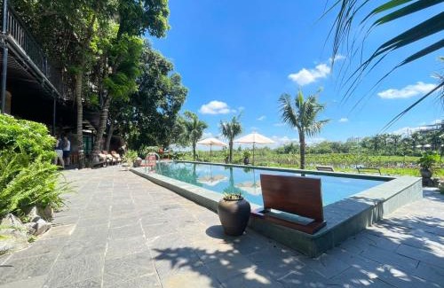 Hoa Lu Cabin | Tam Coc Golden Fields Resort