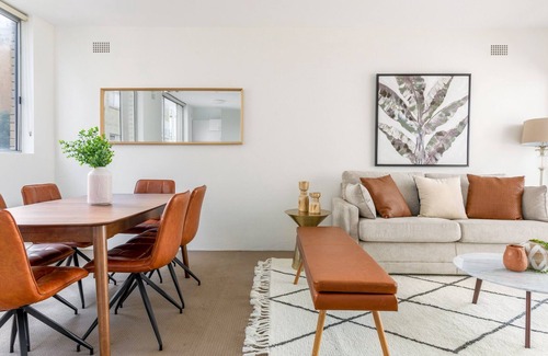 Tamarama Apartment | Tamarama Beachside Retreat with Views