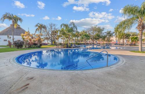 La Cruz de Huanacaxtle Villa | Tamaran Family Villas with Beach Club - B Nayar