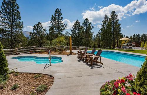 Purgatory House | Tamarron Gambel Oak 713