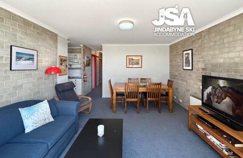 Jindabyne Apartment | Tanderra 4