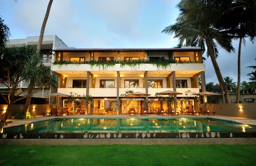Akurala Hotel | Tantalize Beach