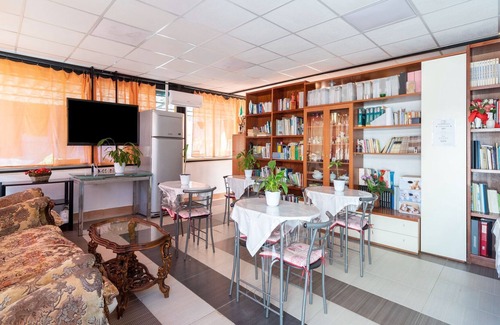 Priverno House | Tasteful holiday home in Priverno with garden