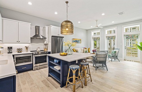 Cinnamon Shore Apartment | TC 6202 Coast Is Clear